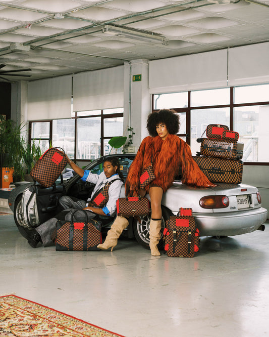 SPRAYGROUND® POUCHETTE RED REDEMPTION CROSSOVER CLUTCH