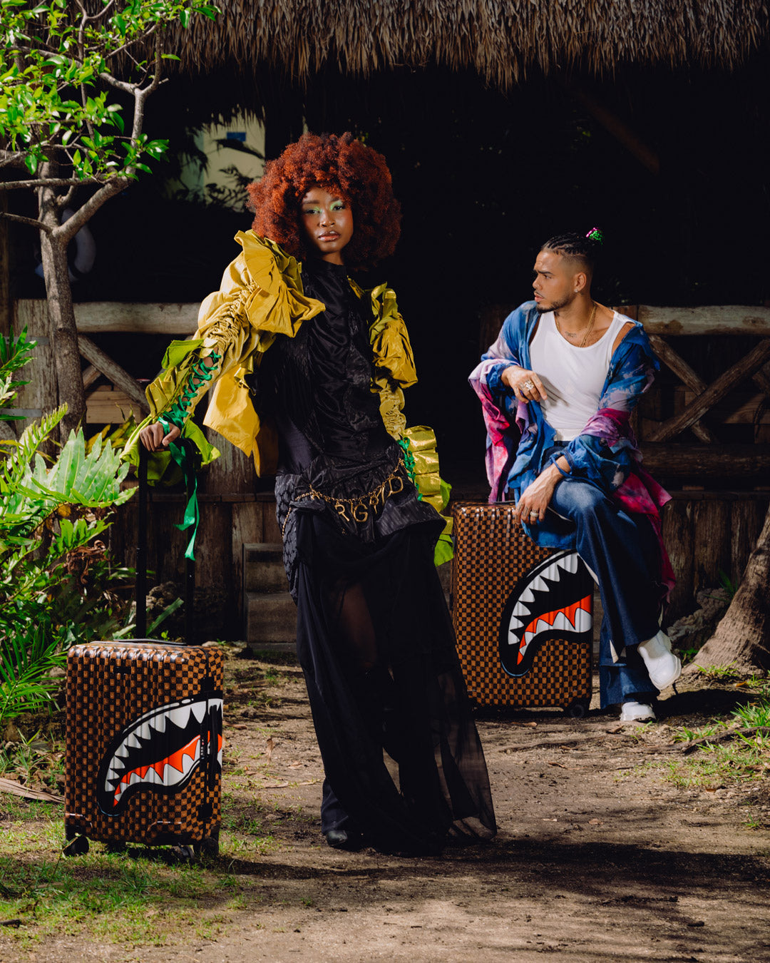 SPRAYGROUND® LUGGAGE SHARKS IN PARIS GRIN & GRIND FULL-SIZE LUGGAGE