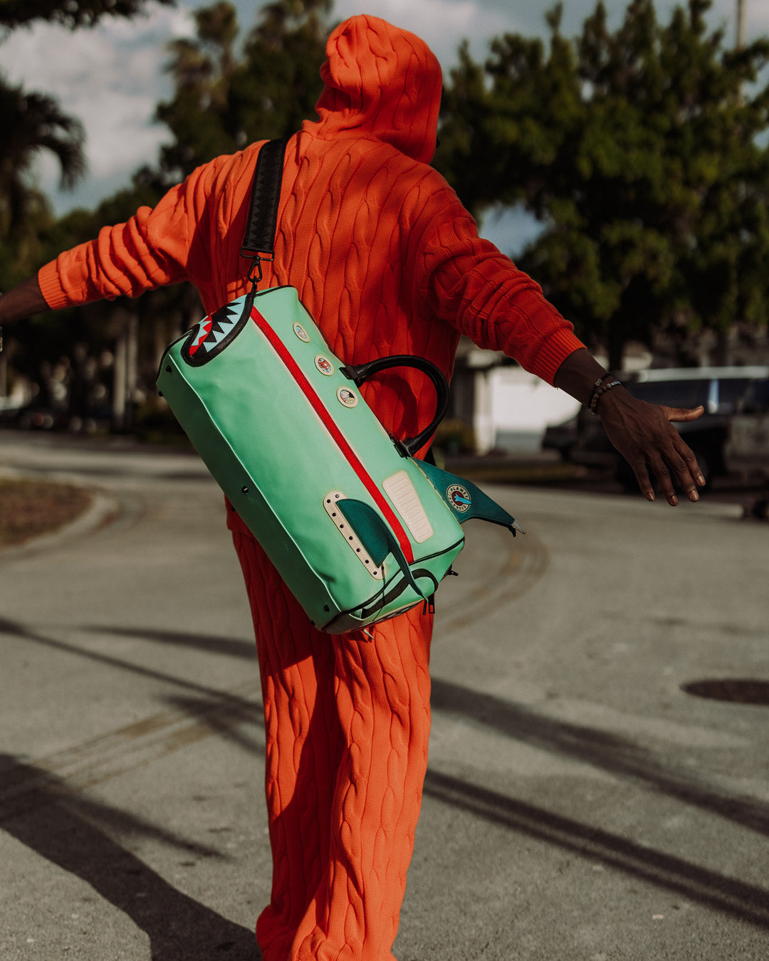 SPRAYGROUND® DUFFLE FUTURAMA PLANET EXPRESS PACK DUFFLE